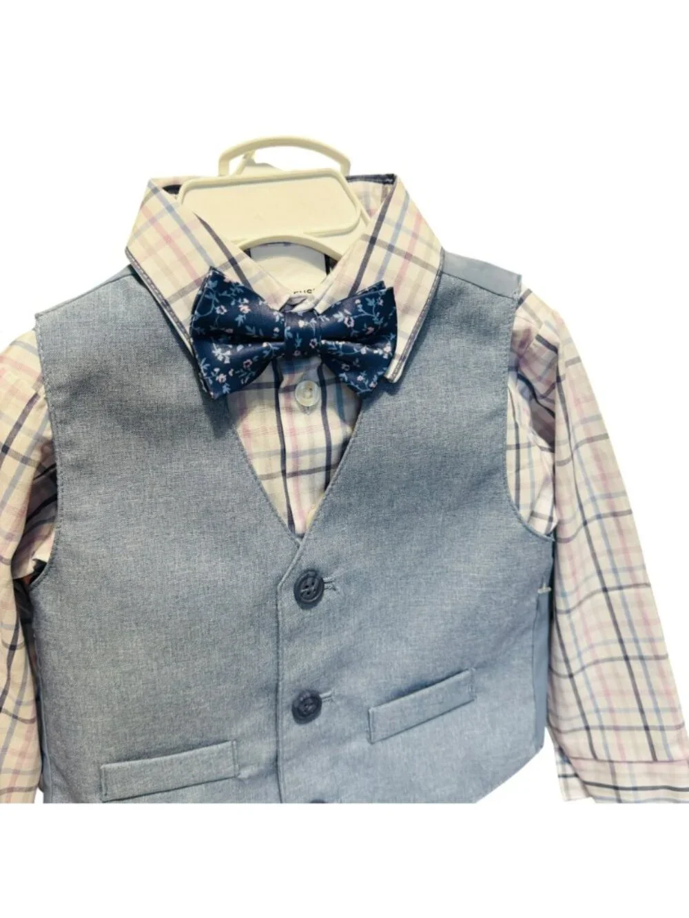 Van Heusen Boys 4-Piece Suit Set With Vest Shirt Pants & Bow Tie - Size 18M